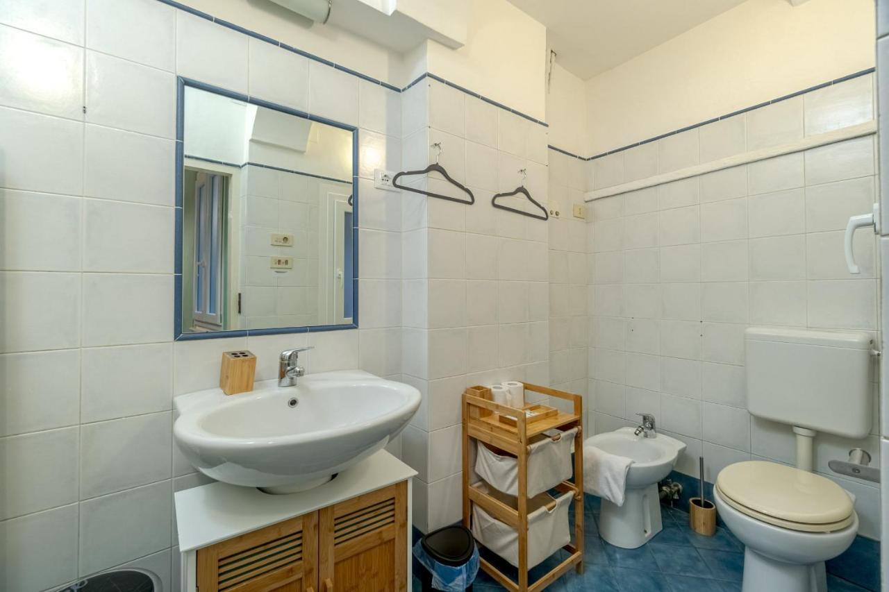 Appartamento Casa Poirot Functional Flat Genova Esterno foto