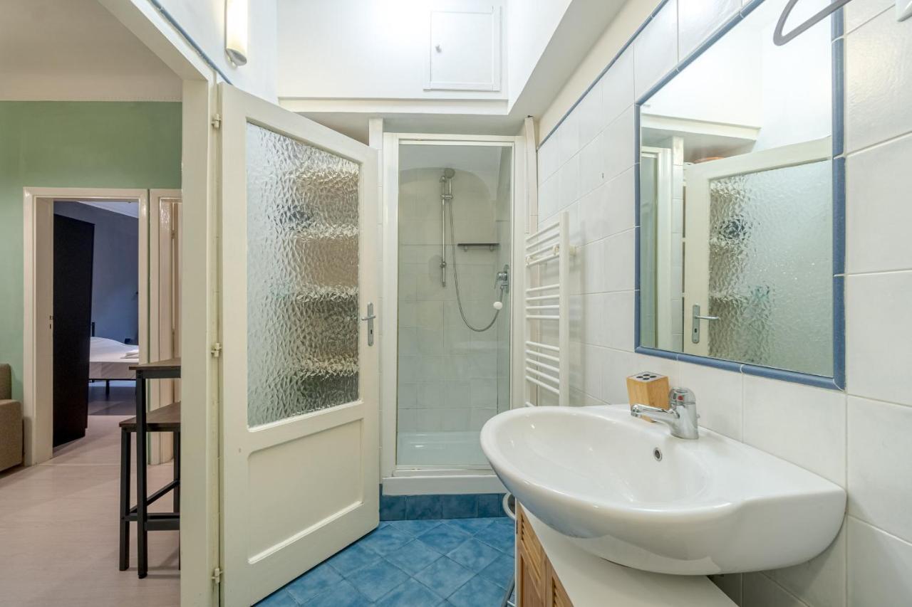 Appartamento Casa Poirot Functional Flat Genova Esterno foto