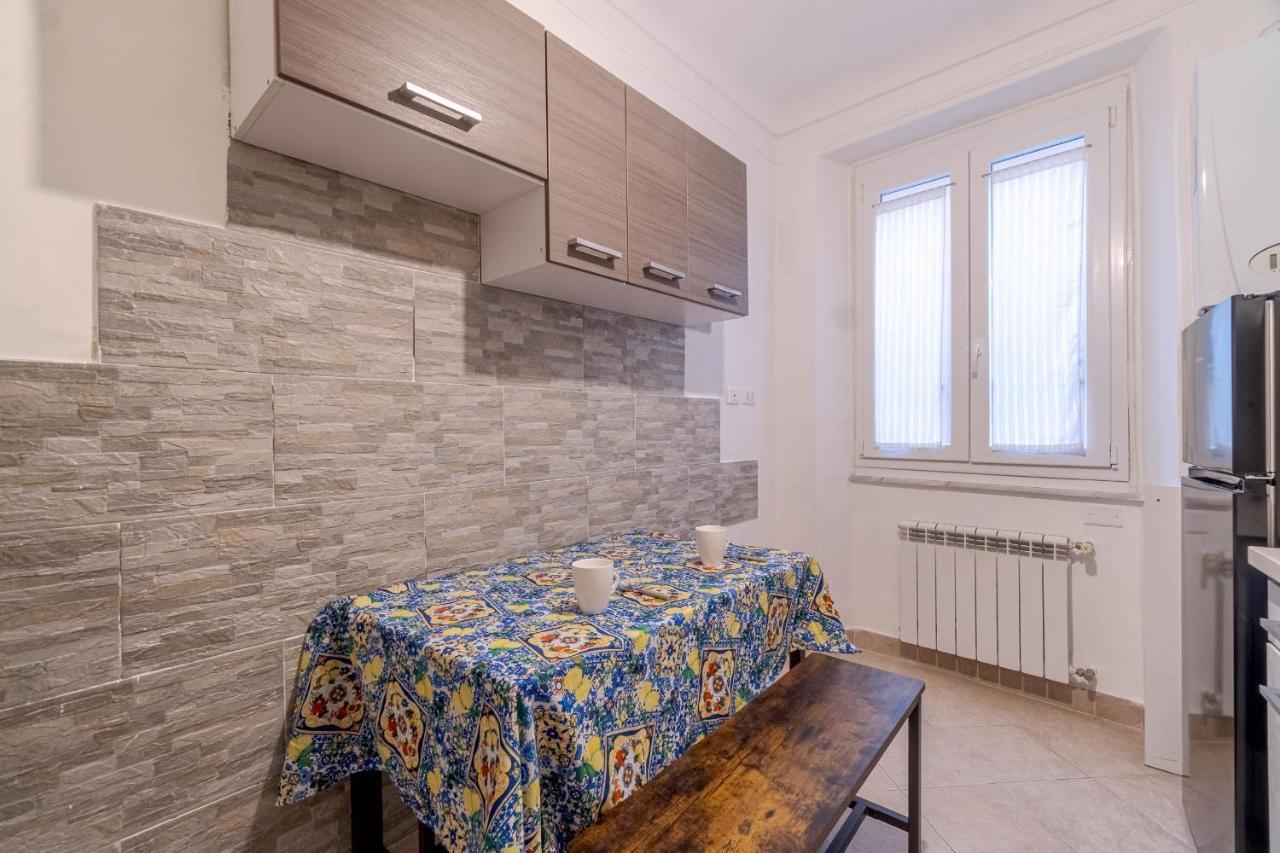 Appartamento Casa Poirot Functional Flat Genova Esterno foto